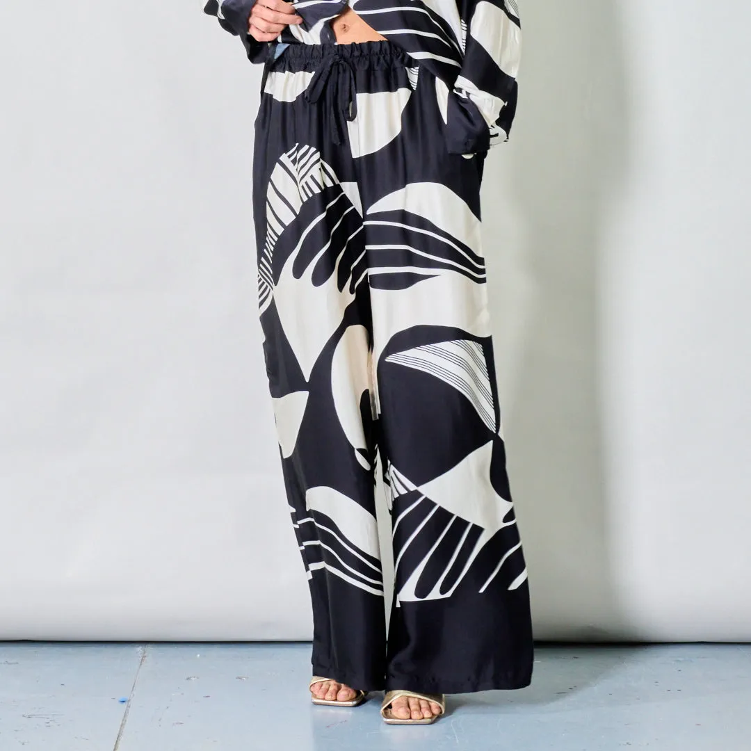 Abstract wave wide-leg pants wholesale