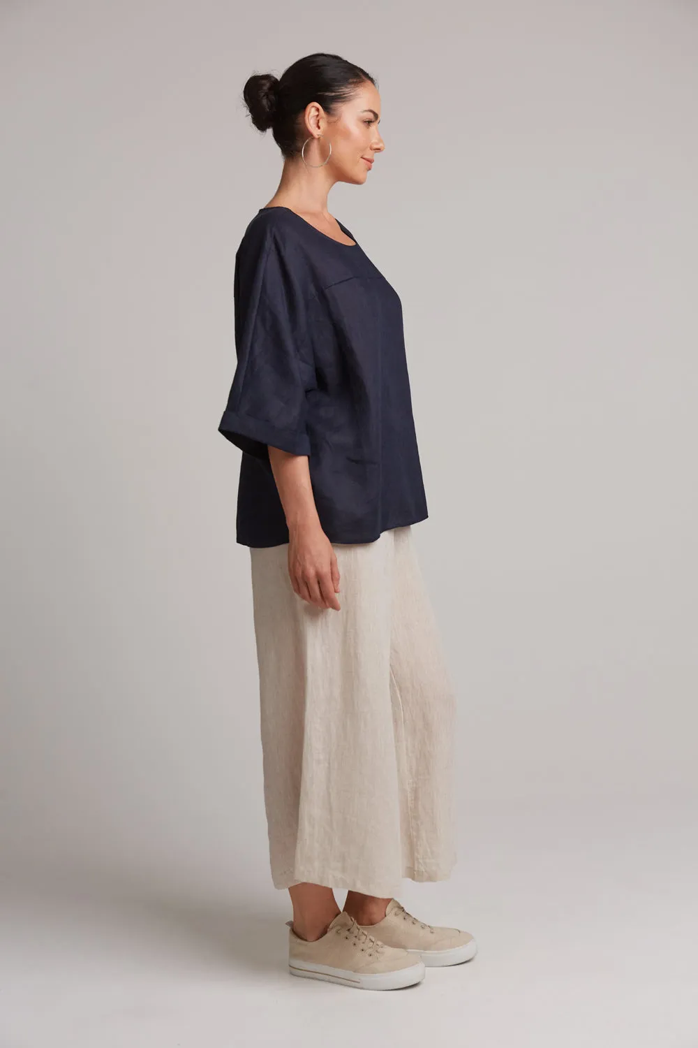 eb&ive - Studio Relaxed Top - Navy