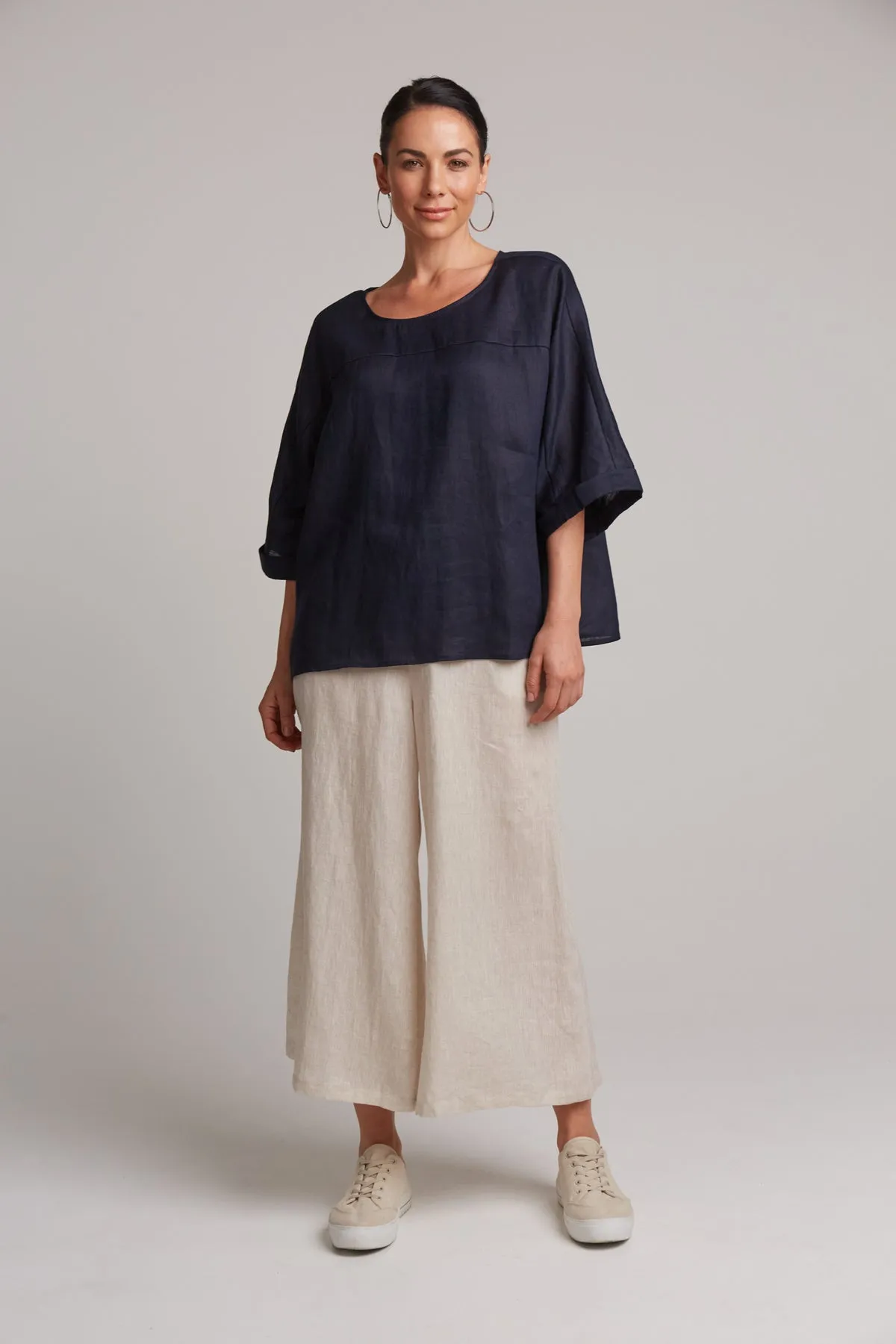 eb&ive - Studio Relaxed Top - Navy