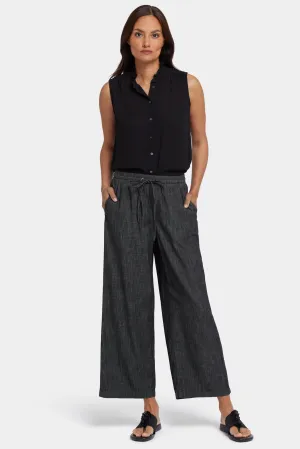 Jayne Pull-On Wide Leg Ankle Pants | Black Rinse