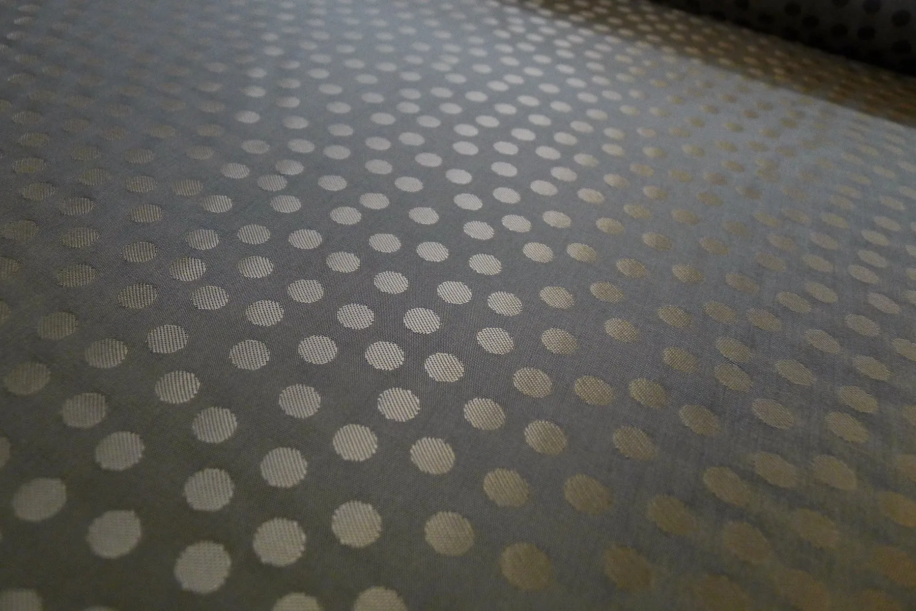 Spot Truffle - Fancy Lining (142cm wide)