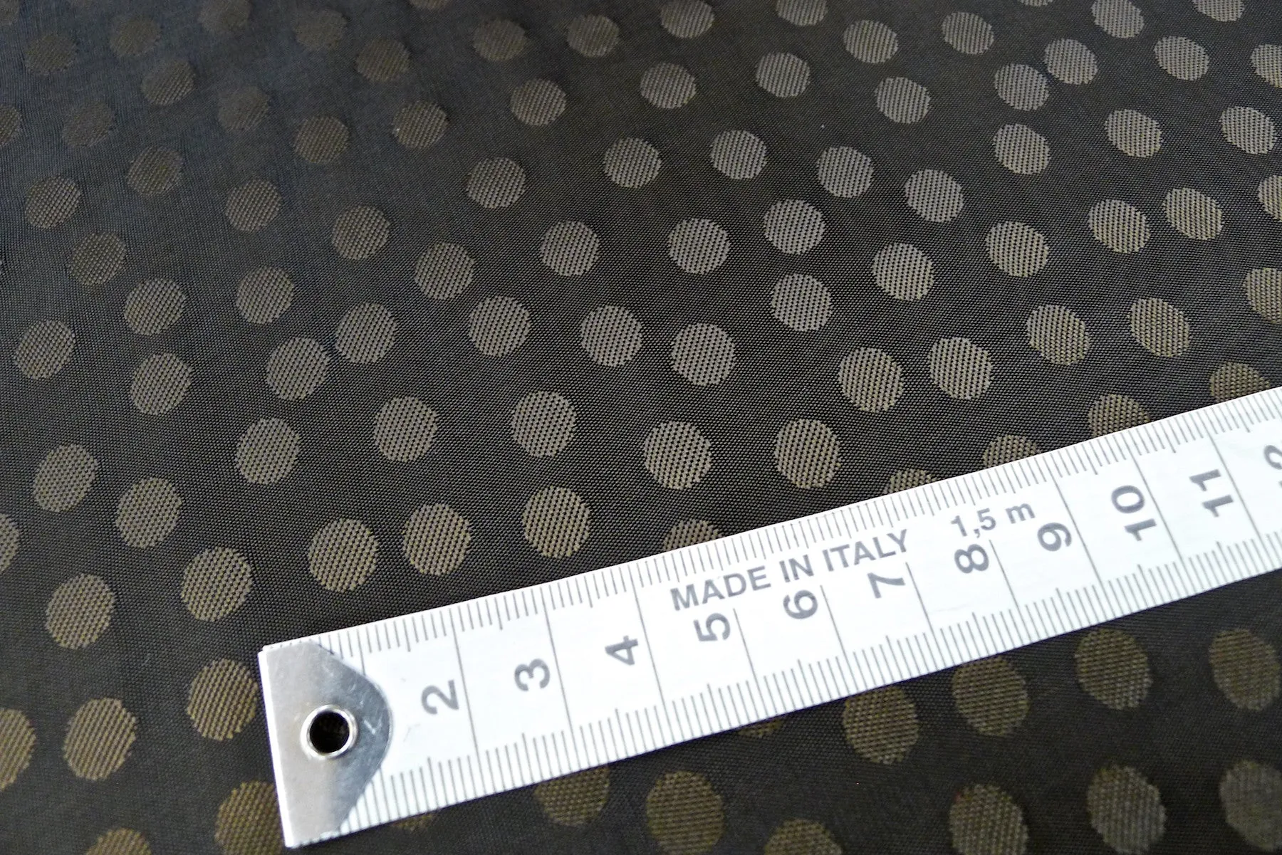 Spot Truffle - Fancy Lining (142cm wide)